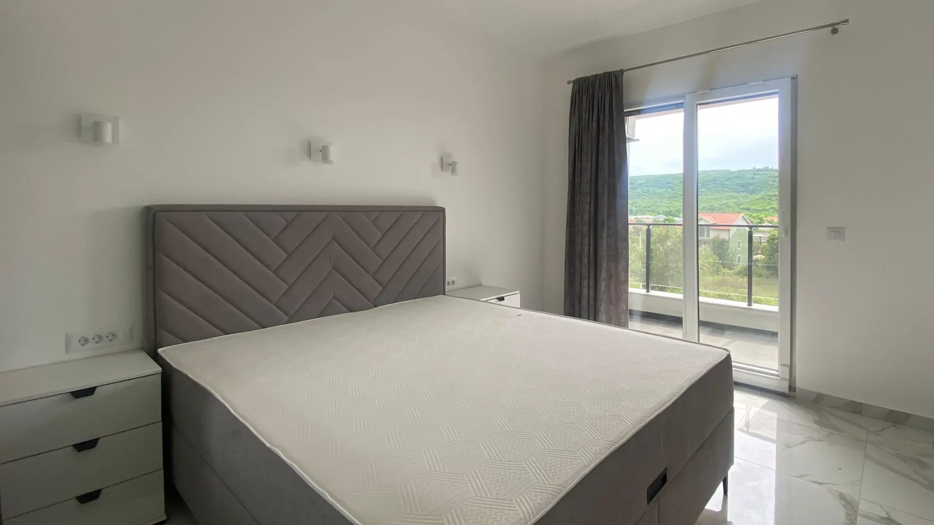 Rent, two bedroom apartment, 65m², Radanovići, Kotor