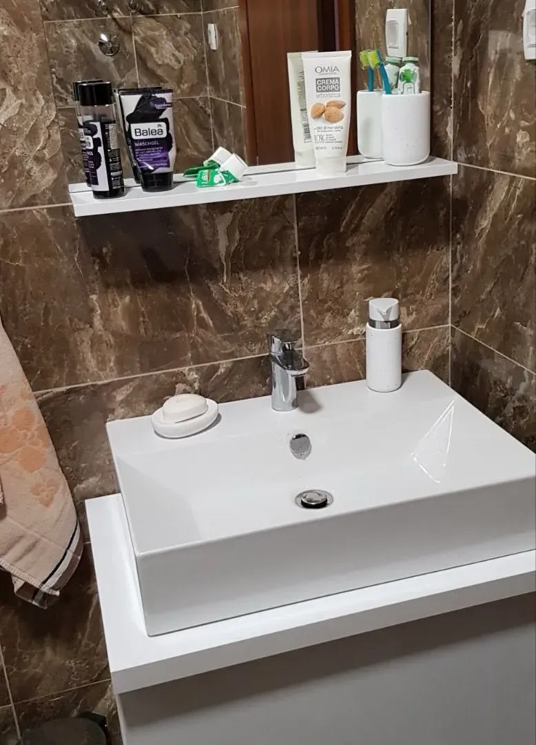 Rent, one bedroom apartment, 40m², Slovenska Plaža, Budva