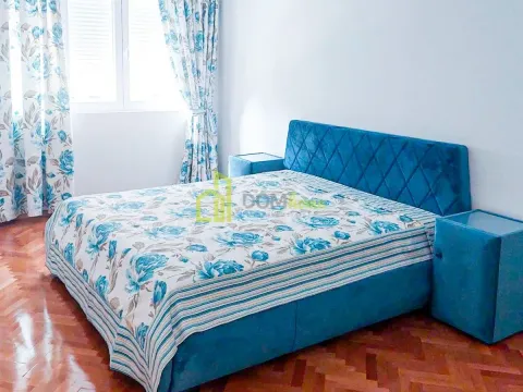 Izdavanje, dvosoban stan, 68m², Centar, Podgorica - image 6