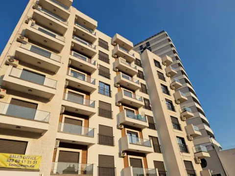 Izdavanje, jednosoban stan, 43m², Bečići, Budva - image 13