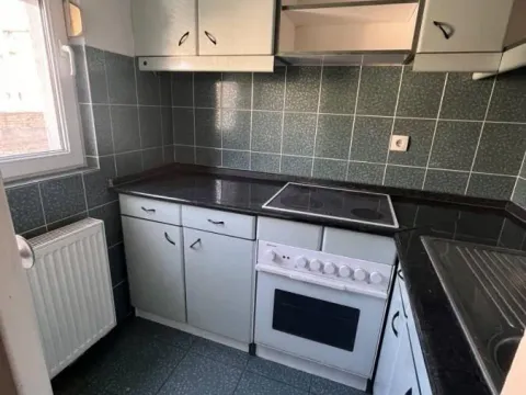 Izdavanje, dvosoban stan, 42m², Grbavica, Novi Sad Sve Podlokacije - image 2