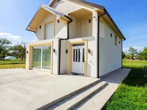 Prodaja, kuća, 153m², Nikšić, Crna Gora - image 12