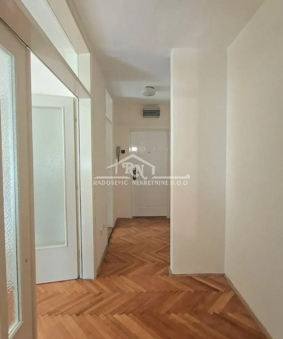 Rent, one bedroom apartment, 51m², Čukarica, Beograd