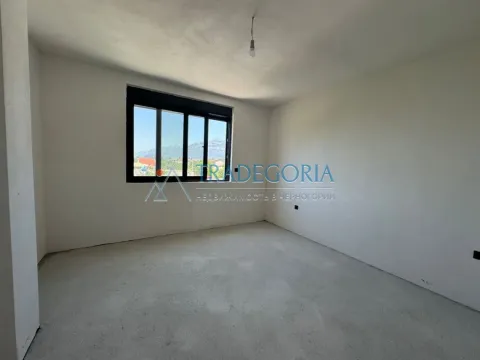 Prodaja, kuća, 235m², Bar, Crna Gora - image 8
