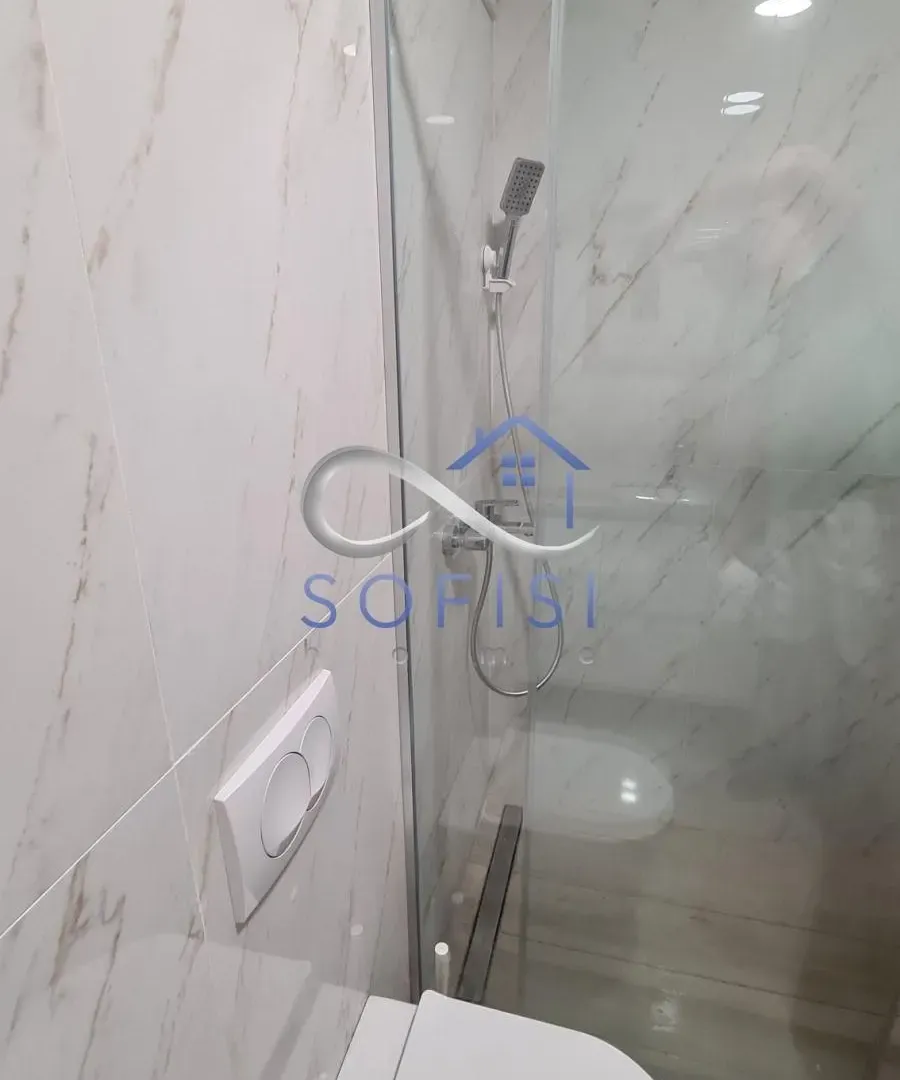 Izdavanje, dvosoban stan, 54m², Bulevar Oslobodjenja, Novi Sad Sve Podlokacije