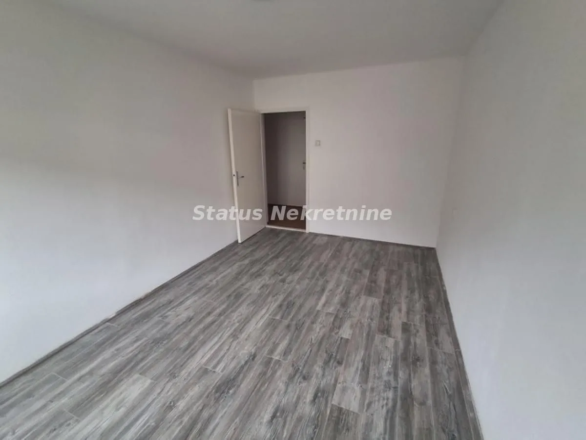 Izdavanje, dvosoban stan, 54m², Železnička Stanica, Novi Sad Sve Podlokacije