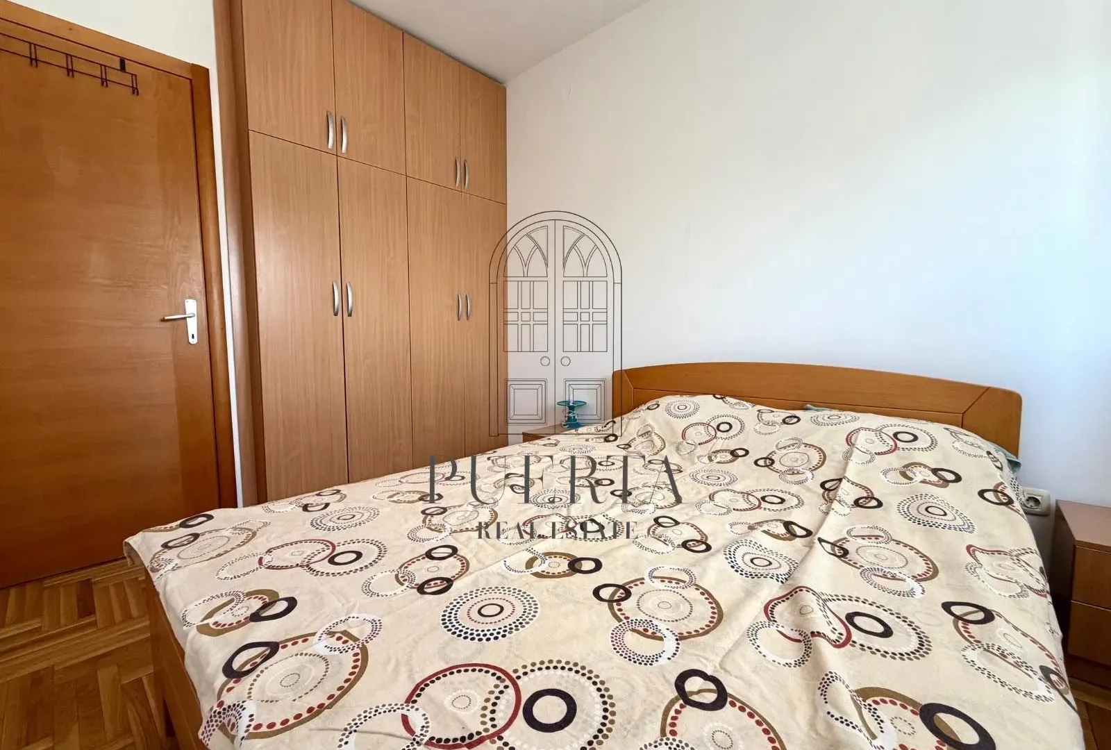 Rent, one bedroom apartment, 37m², Stari Aerodrom, Podgorica