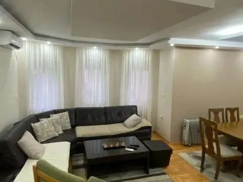 Rent, house, 250m², Karaburško Polje, Podgorica - image 5