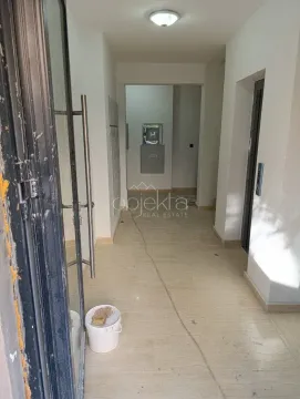 Prodaja, jednosoban stan, 96m², Tivat, Crna Gora - image 5