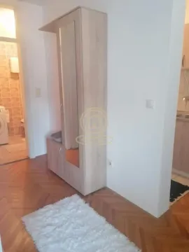 Izdavanje, dvosoban stan, 41m², Bulevar Oslobodjenja, Novi Sad Sve Podlokacije - image 10