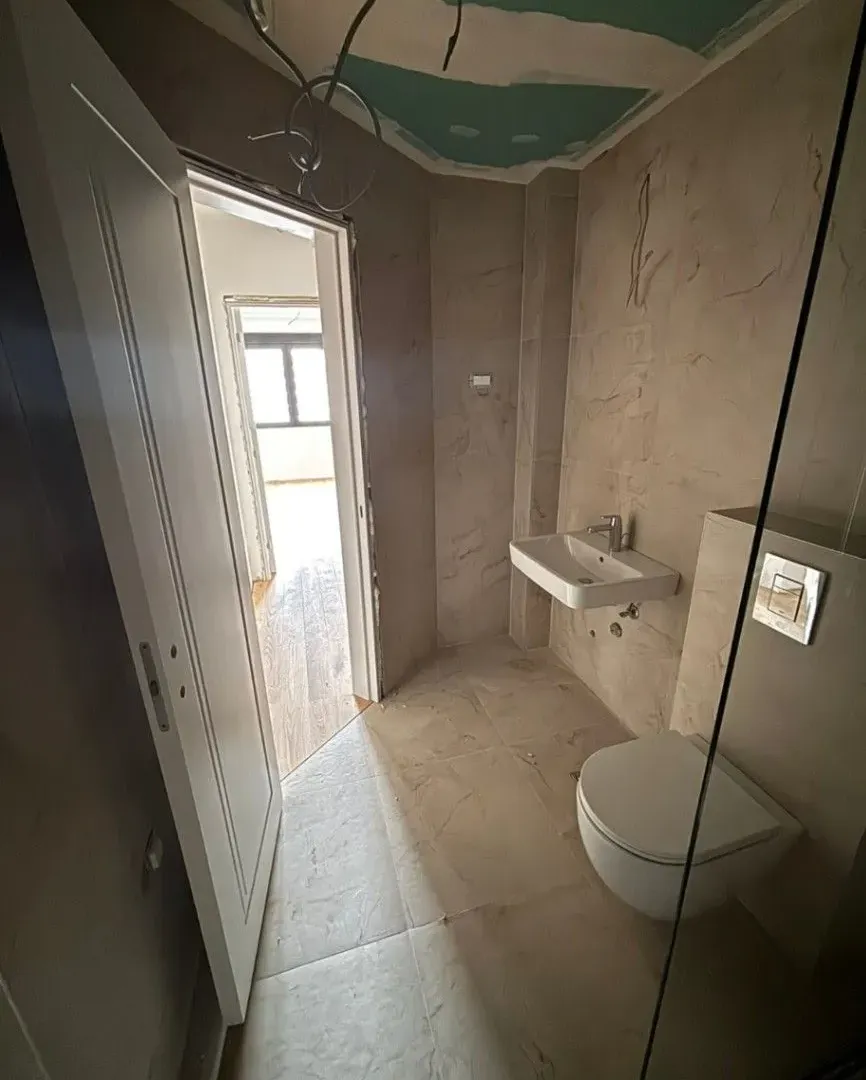 Prodaja, dvosoban stan, 79m², Tološka šuma, Podgorica
