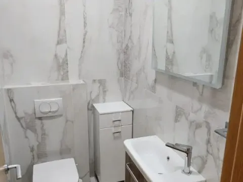 Izdavanje, trosoban stan, 118m², Kruševac, Podgorica - image 10