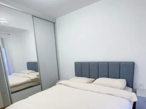 Izdavanje, jednosoban stan, 47m², City Kvart, Podgorica - image 2