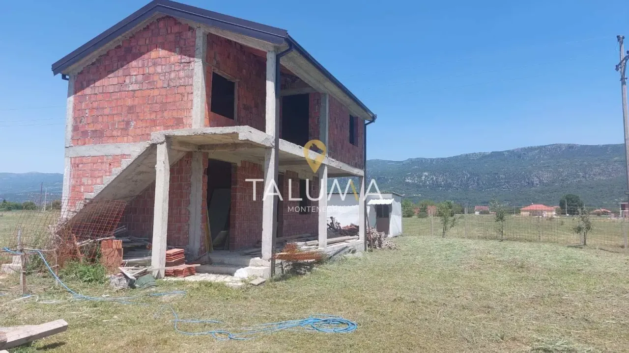 Prodaja, plac, 1500m², Pričelje, Podgorica