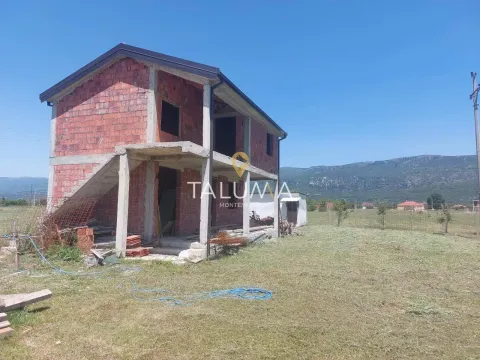 Prodaja, plac, 1500m², Pričelje, Podgorica