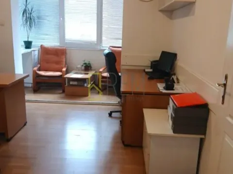 Sale, office space, 70m², Centar, Podgorica - image 3