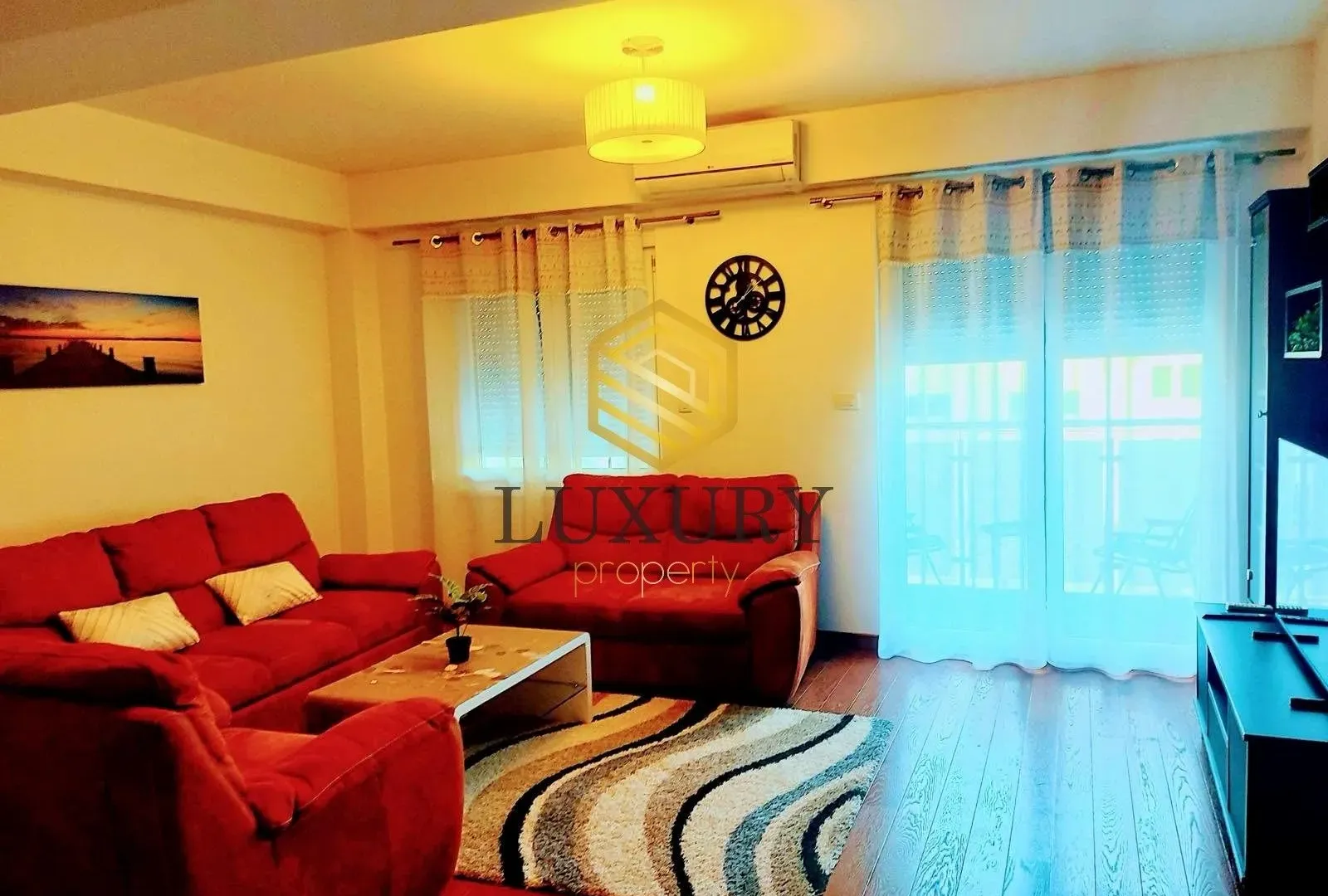 Prodaja, dvosoban stan, 65m², Ljubović, Podgorica