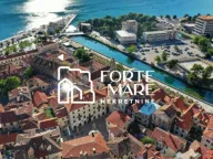 Prodaja, trosoban stan, 97m², Kotor, Crna Gora - image 1