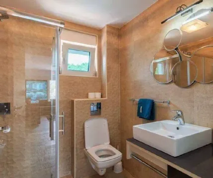 Sale, two bedroom apartment, 63m², Bečići, Budva - image 15
