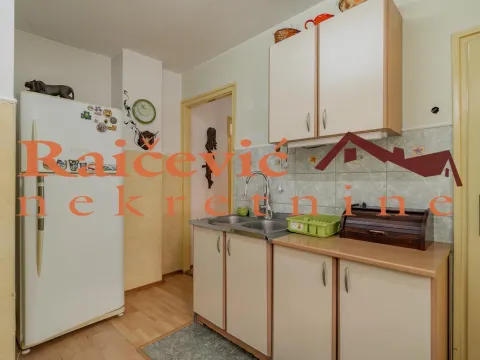 Sale, three bedroom apartment, 55m², Zvezdara Sve Podlokacije, Beograd - image 10