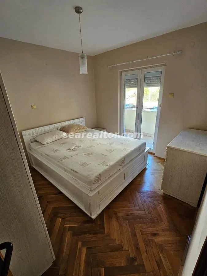 Prodaja, trosoban stan, 88m², Dobrota, Kotor