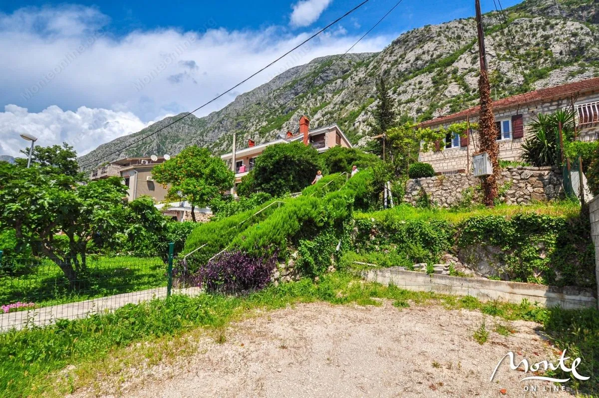 Sale, house, 1198m², Dobrota, Kotor