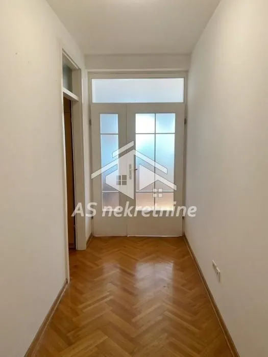Rent, two bedroom apartment, 54m², Stari Grad, Beograd