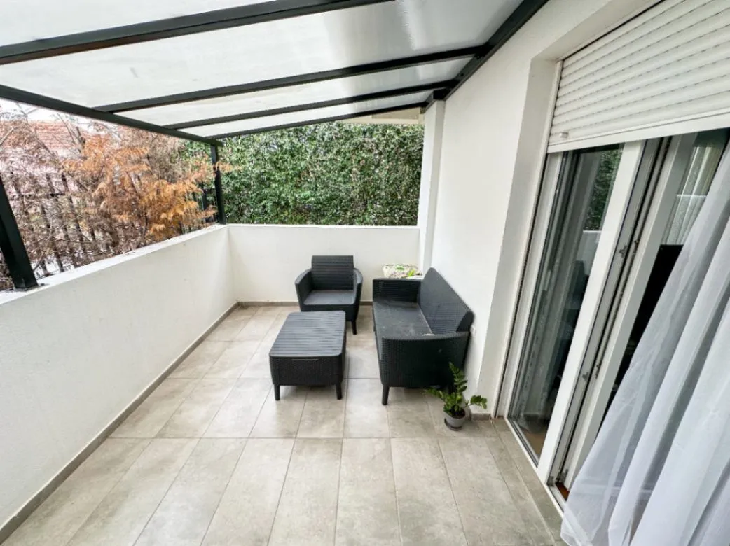Prodaja, jednosoban stan, 52m², Tološi, Podgorica