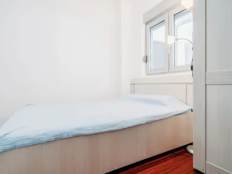 Sale, two bedroom apartment, 76m², Budva, Crna Gora - image 8