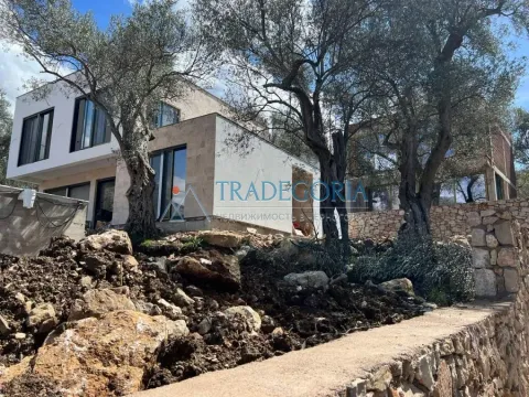 Sale, house, 183m², Bar, Crna Gora