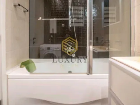 Izdavanje, trosoban stan, 140m², Podgorica, Crna Gora - image 6