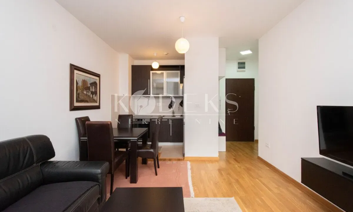 Rent, one bedroom apartment, 43m², City Kej, Podgorica
