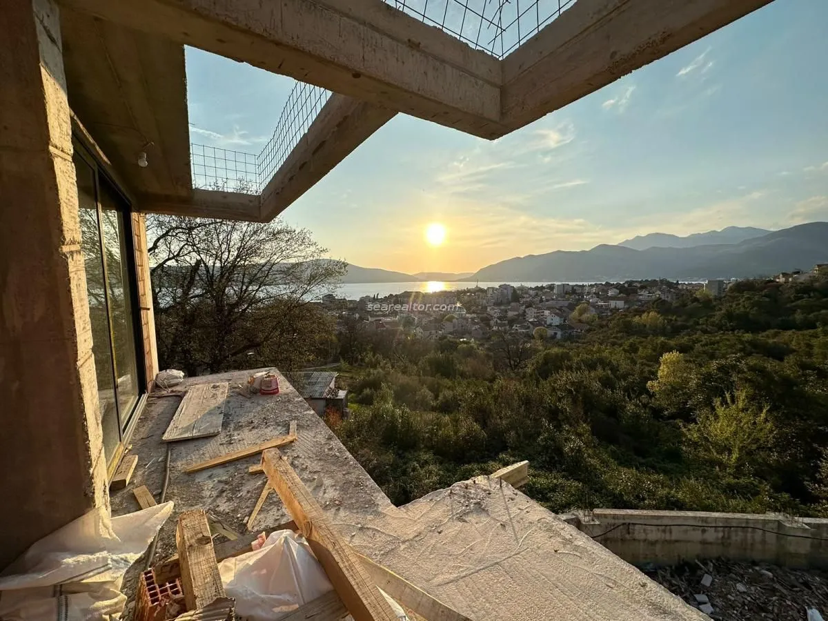 Prodaja, kuća, 230m², Tivat, Crna Gora