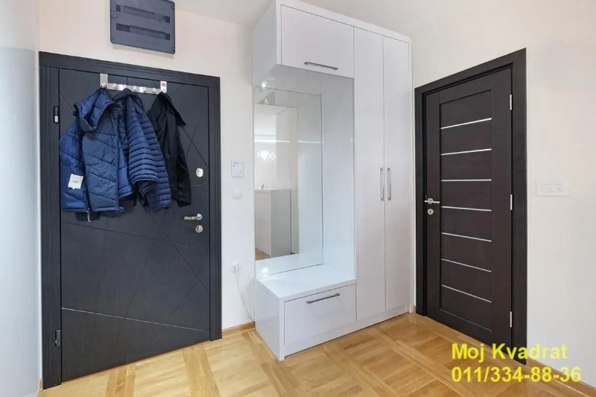 Prodaja, trosoban stan, 87m², Slavujev Venac, Zvezdara Sve Podlokacije