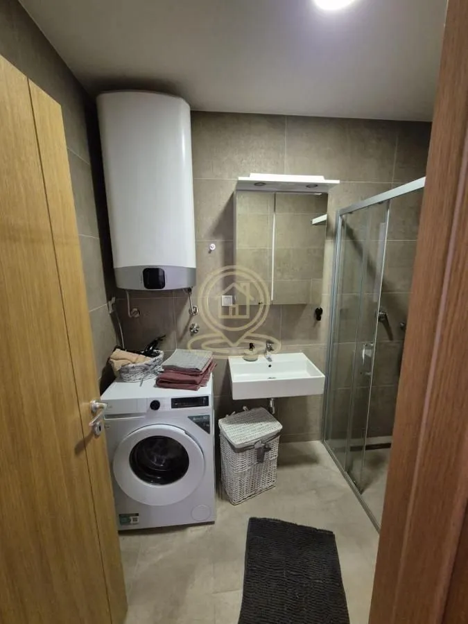 Rent, two bedroom apartment, 51m², Južni Bulevar, Vračar Sve Podlokacije