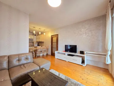 Rent, two bedroom apartment, 58m², Stari Aerodrom, Podgorica - image 2