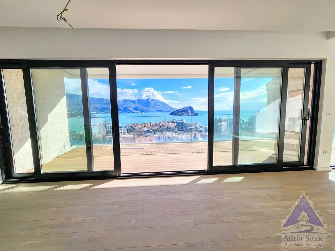 Sale, two bedroom apartment, 111m², Komoševina, Budva
