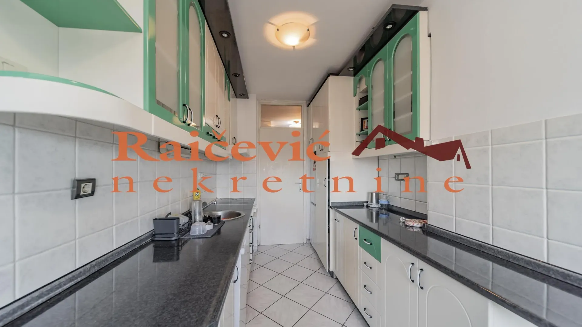 Prodaja, dvosoban stan, 57m², Palilula, Niš