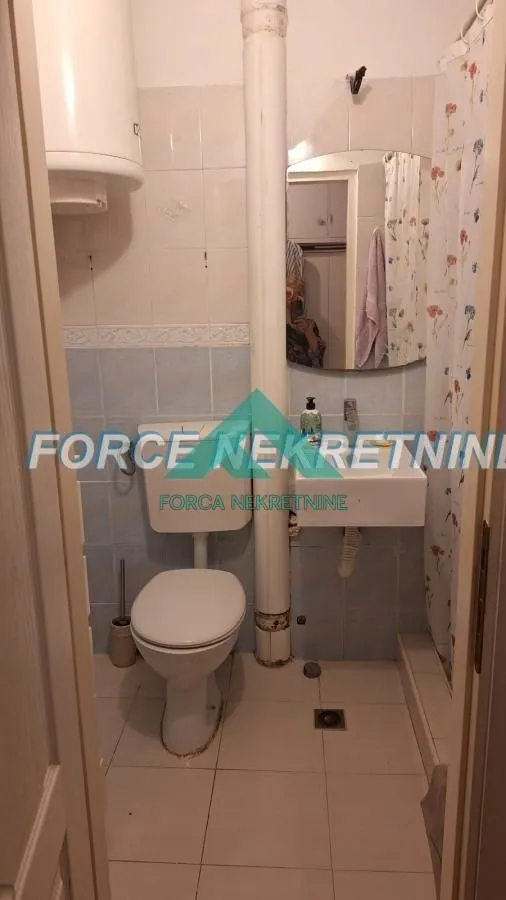 Sale, four bedroom apartment, 104m², Voždovac Sve Podlokacije, Beograd