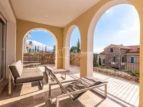 Sale, two bedroom apartment, 152m², Luštica Bay, Tivat - image 2