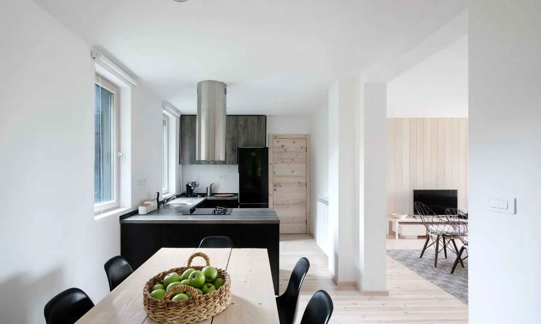 Prodaja, kuća, 300m², Dulovine, Kolašin