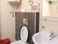 Izdavanje, trosoban stan, 138m², Savski Venac, Beograd - image 6