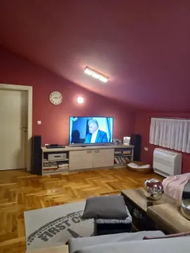 Prodaja, kuća, 180m², Podgorica, Crna Gora - image 13