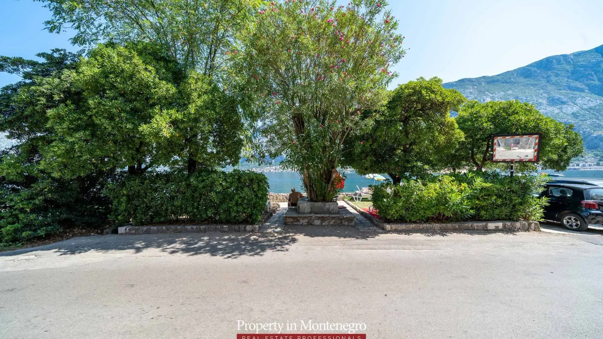 Prodaja, kuća, 321m², Prčanj, Kotor