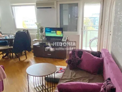 Stan in Novi Beograd Blok 28