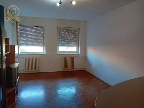 Rent, studio apartment, 29m², Bulevar Oslobodjenja, Novi Sad Sve Podlokacije - image 7