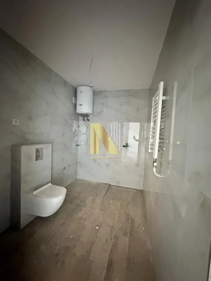 Prodaja, trosoban stan, 60m², Petrovaradin, Novi Sad