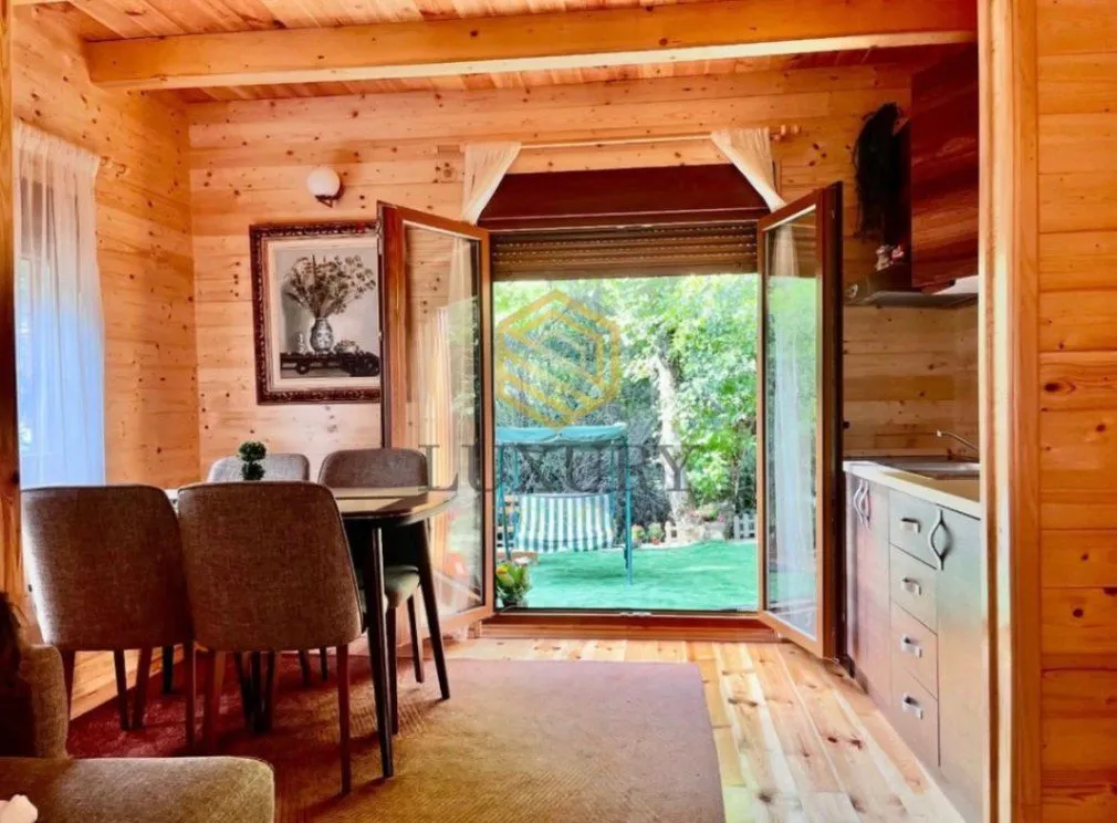 Izdavanje, kuća, 63m², Centar, Kolašin