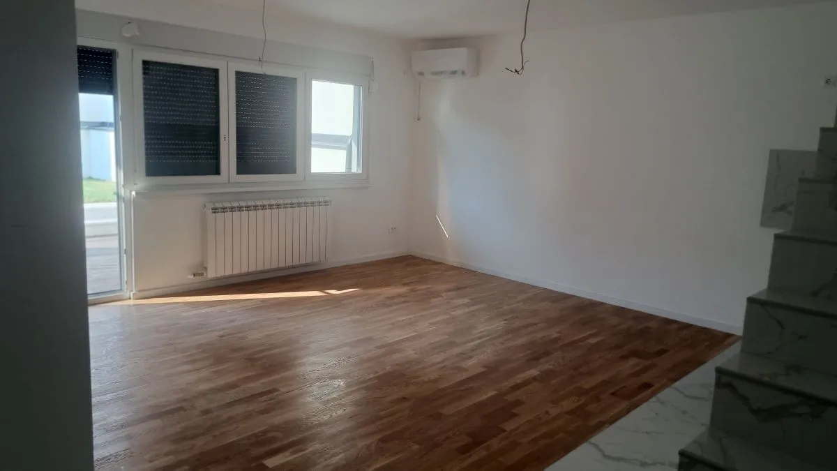 Sale, three bedroom apartment, 54m², Cvetkova Pijaca, Zvezdara Sve Podlokacije