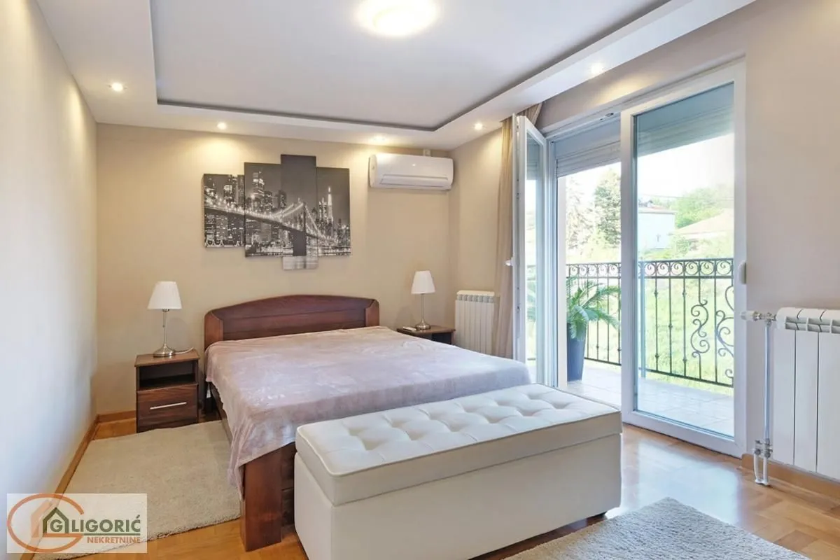 Sale, house, 460m², Arnajevo, Barajevo